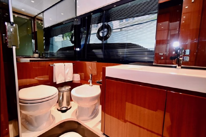 RIVA_9219382(35)